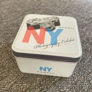 Fossil NY Photography Exhibit Tin Box with Red and Blue Accents
